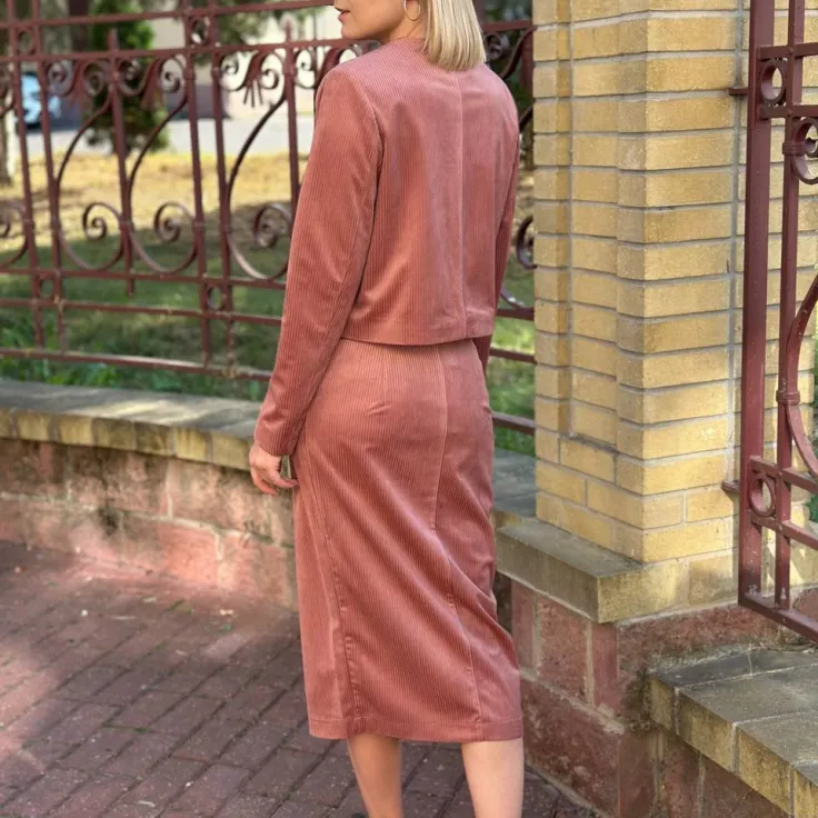 Костюм женский М-И13